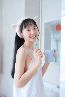 亚洲一区二区三区高清在线观看